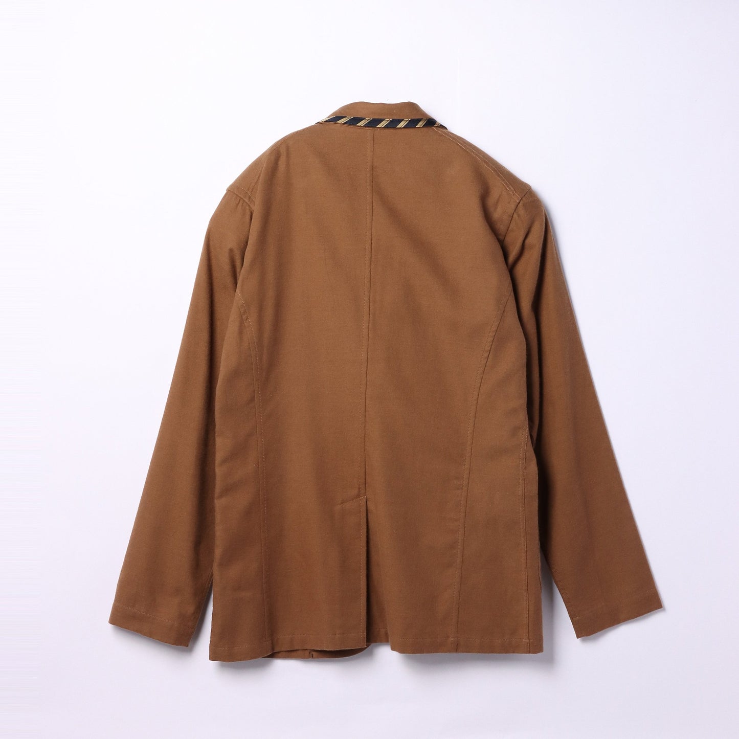 【アウトレット】エアリーコット パイピング カミーチャジャケット(3ボタン段返り)