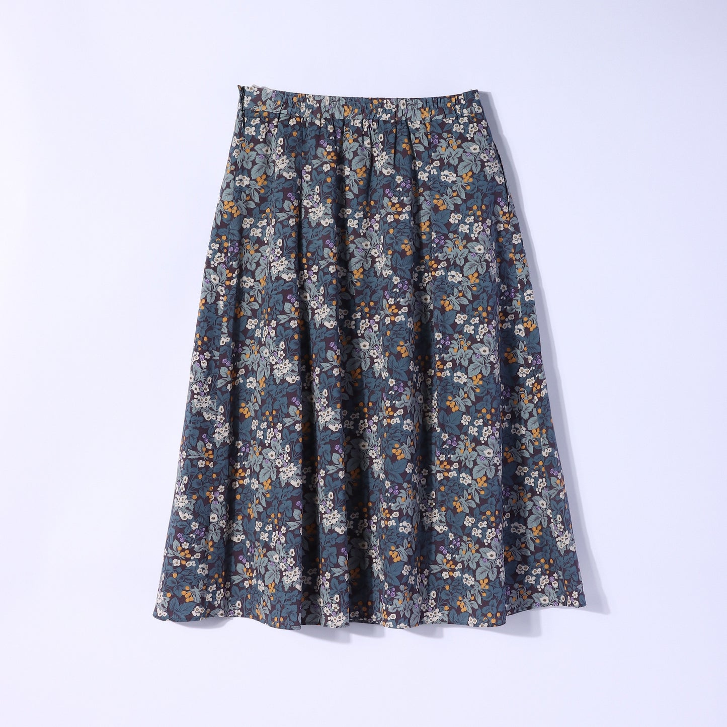 リバティ ウインドルシャムグローブ タックフレアスカート