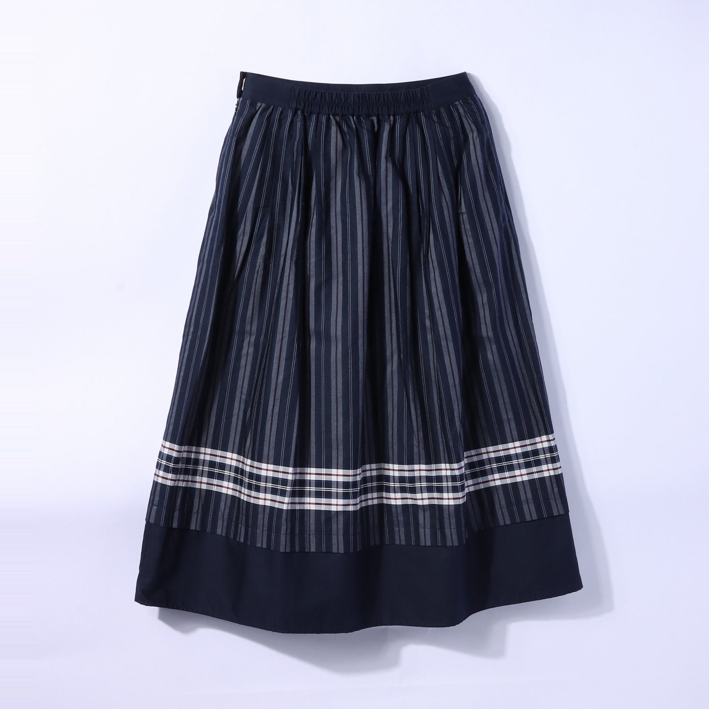 パネルニューヨーカータータン タックフレアスカート
