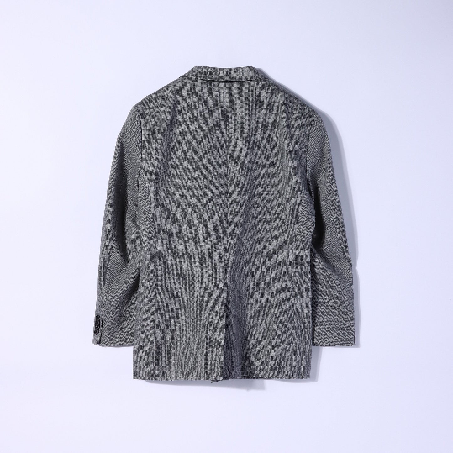 カシミヤ混へリンボーンミルド アンコンブリーカーモデルジャケット(2ボタン)