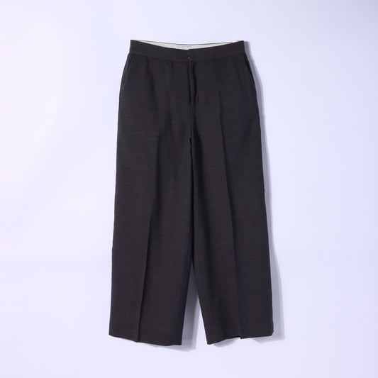 ウールストレッチカルゼ フレアクロップトパンツ